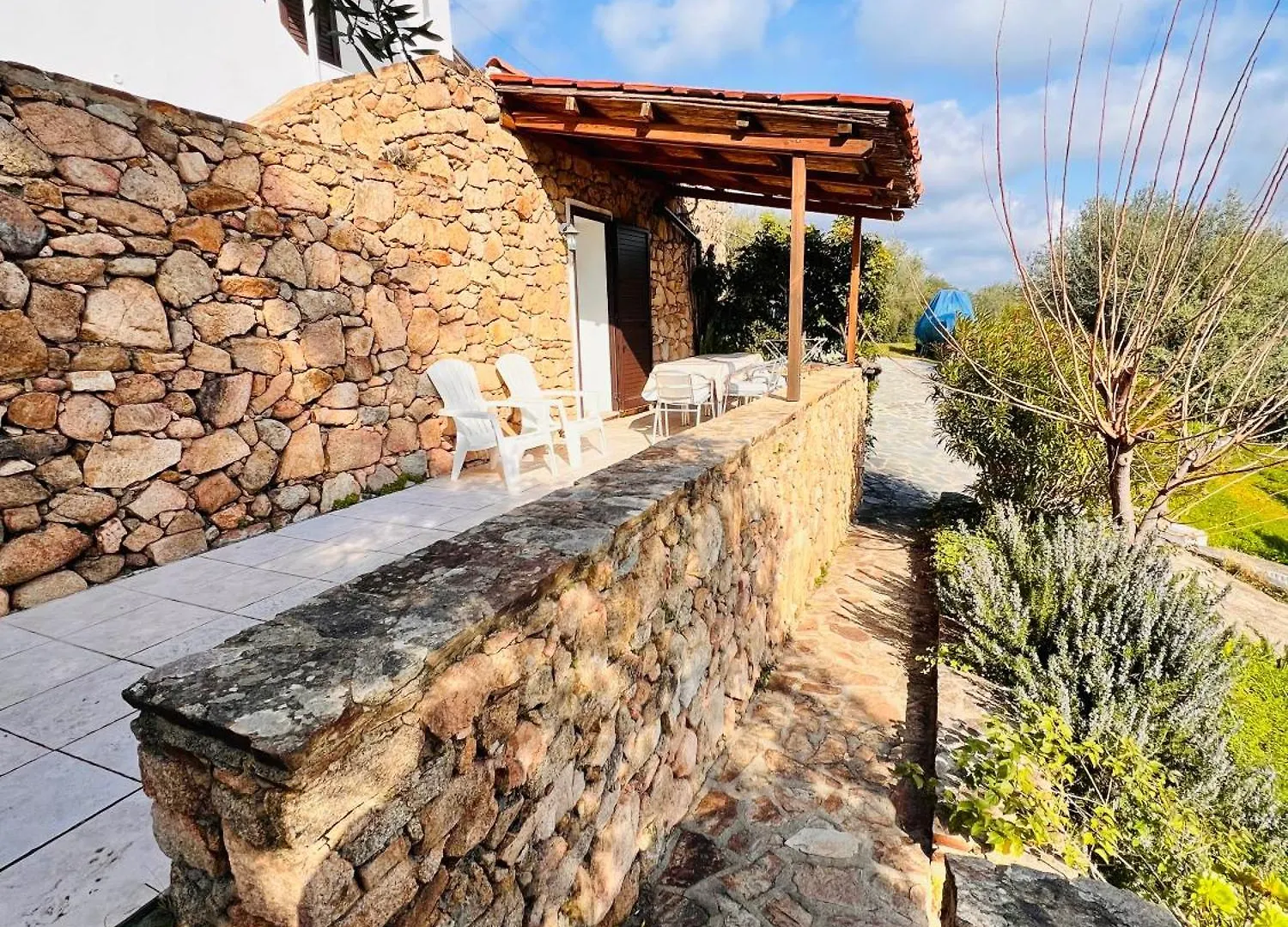 公寓 Affittacamere Villa Flores Lu Lioni 意大利